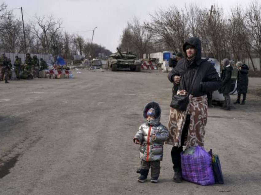 Shpejtësia e refugjatëve që po ikin nga Ukraina është shqetësuese