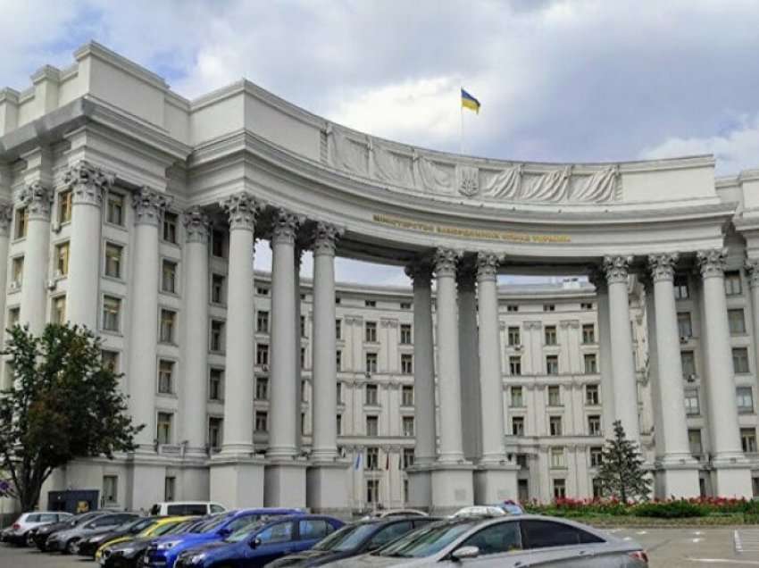Ukraina dëbon diplomatë bjellorusë