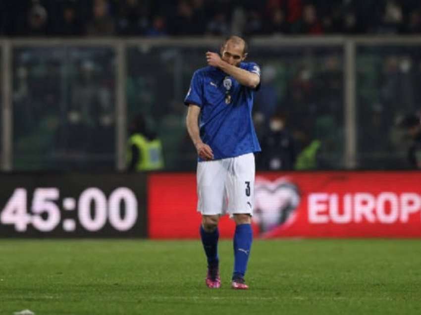 ​Chiellini reagon ashpër pas eliminimit të Italisë, flet edhe për të ardhmen e Mancinit