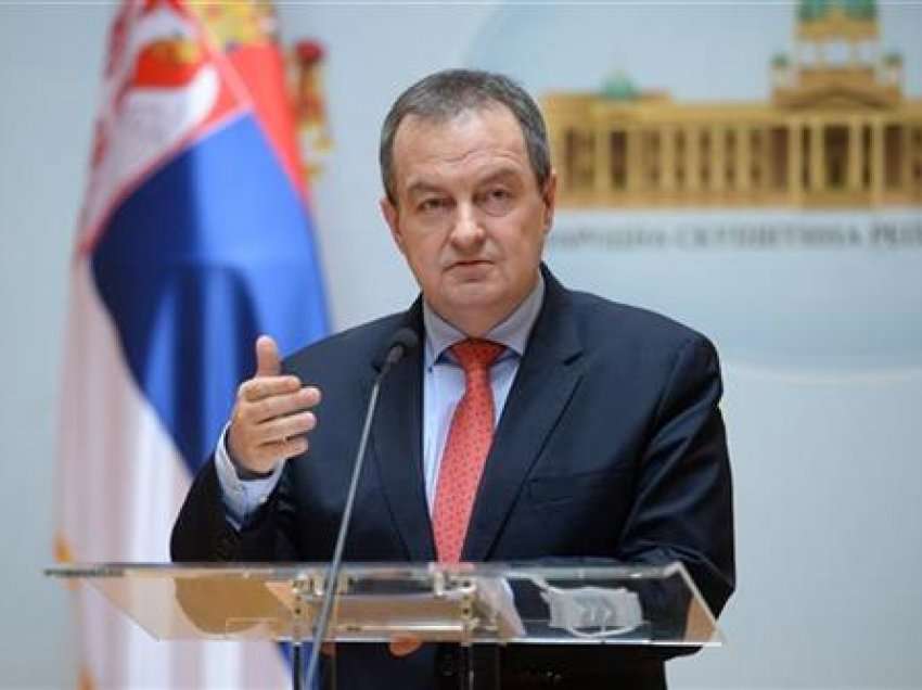 Daçiq hedh akuza ndaj shteteve të Qunit-it, përmend mbajtjen e zgjedhjeve serbe në Kosovë