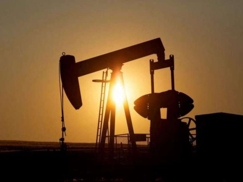 Kanada zotohet të ndihmojë vendet që të ndalojnë përdorimin e naftës