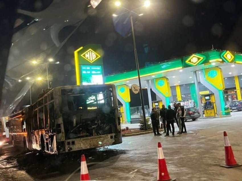 ​Nuk ka të lënduar nga djegia e autobusit në Hajvali