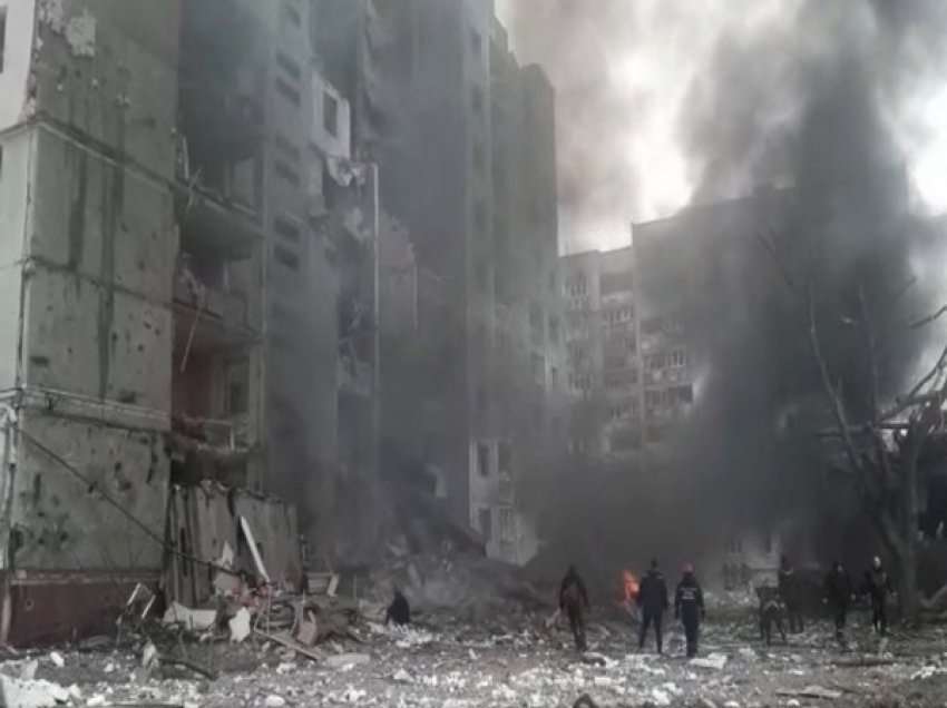Qyteti lindor i Ukrainës, Lysychansk, është granatuar nga rusët në mëngjesin e sotëm