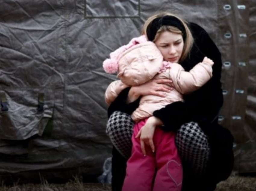 Një çerek i ukrainasve kanë ikur nga shtëpitë e tyre