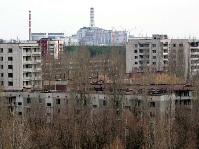 Të gjitha trupat ruse largohen nga Çernobili dhe një qytet tjetër ukrainas