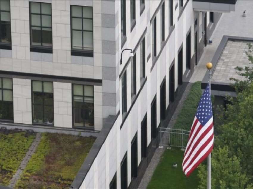 ​SHBA planifikon të kthejë ambasadën në Kiev deri në fund të majit