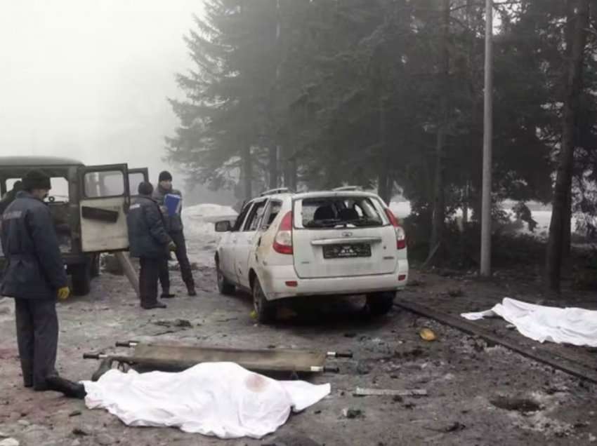 Të paktën 10 të vrarë nga bombardimet në Donetsk