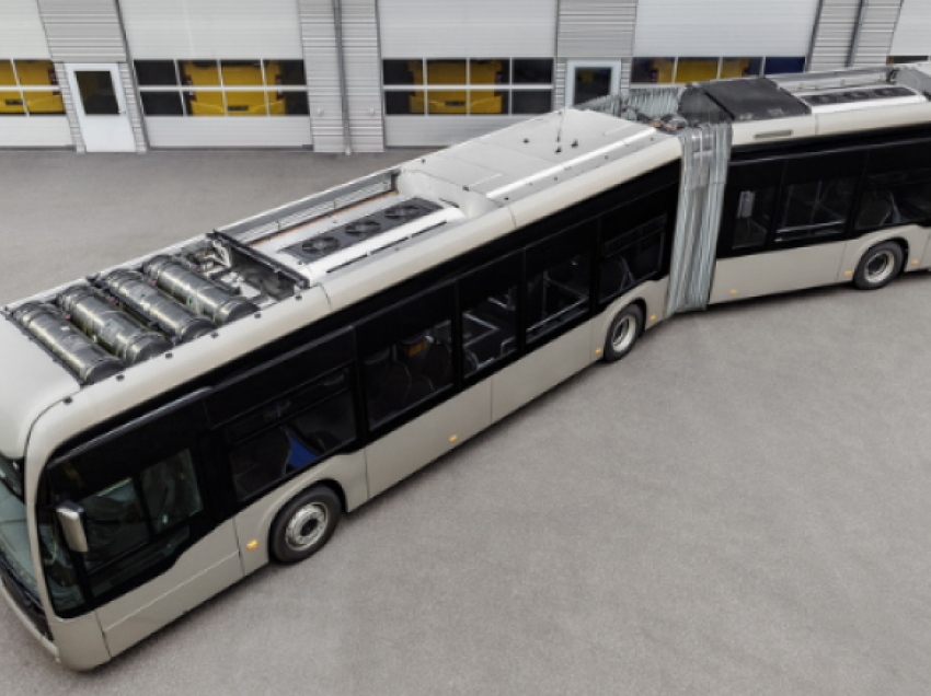 Modulet e qelizave të karburantit të Toyotas në autobusët elektrikë Daimler