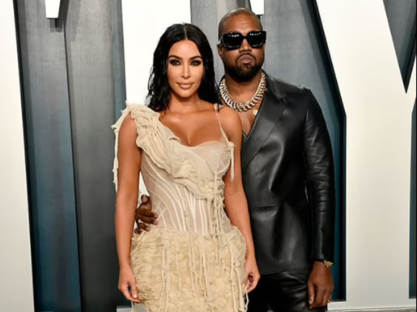 “Po kaloj sulme paniku!” Kim Kardashian flet për divorcin e vështirë nga Kanye West