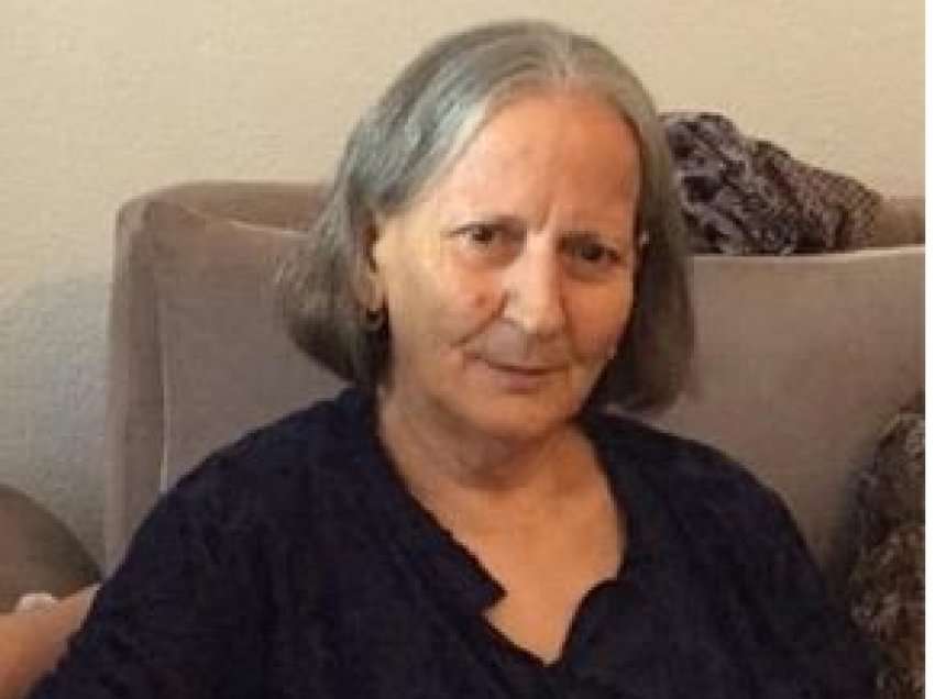 Vdes Nexharije Ajeti, nëna e gazetarit të vrarë të gazetës “Bota sot”, Bardhyl Ajeti
