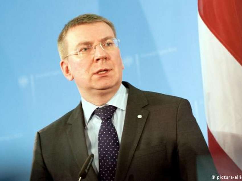Letonia e bindur se NATO do të gjejë zgjidhje të arsyeshme për anëtarësimin e Finlandës dhe Suedisë
