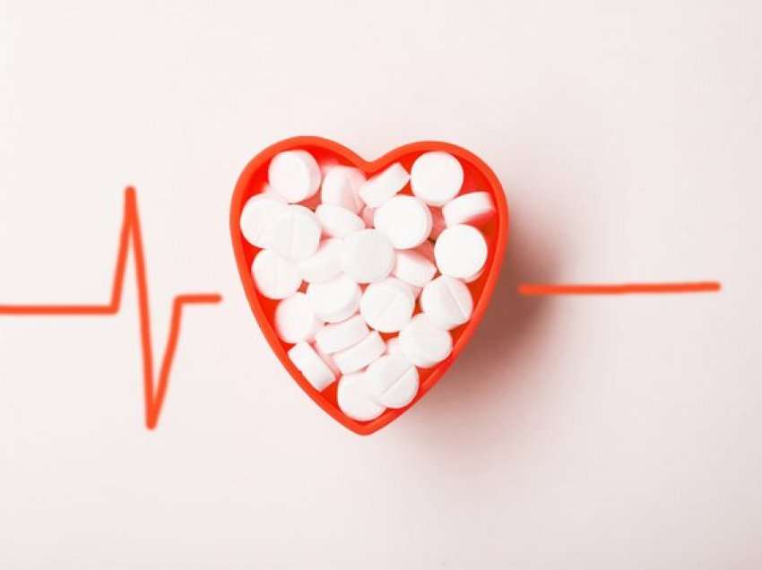 Aspirina, miku apo armiku i zemrës!