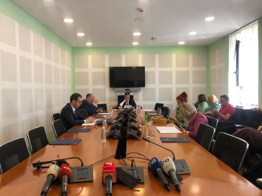 Konstituohet komisioni hetimor parlamentar për menaxhimin e krizës energjetike