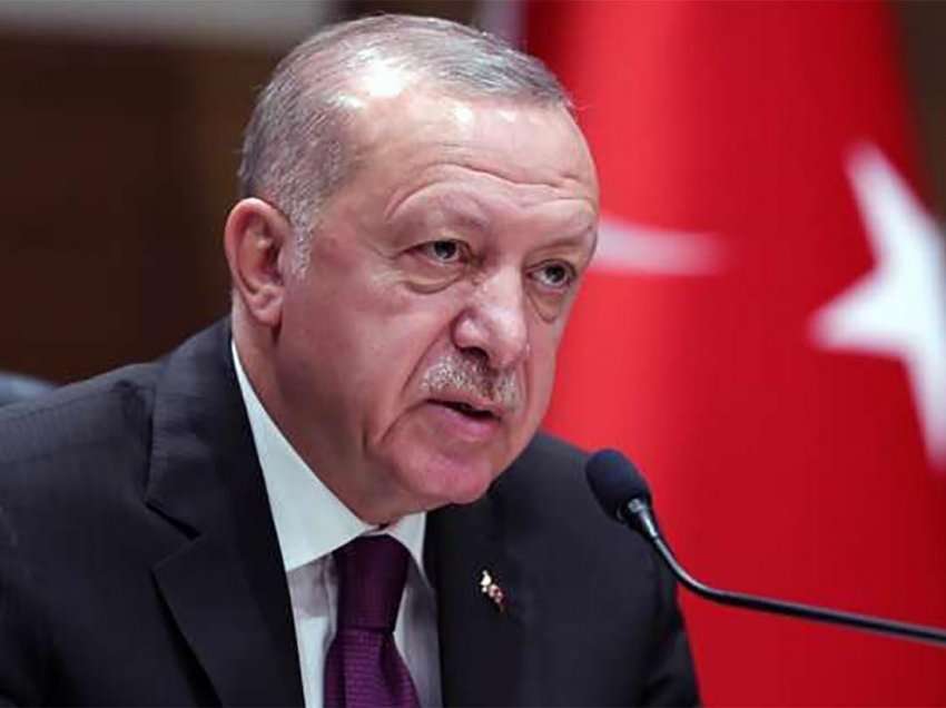 Turqia paraqet listën me kërkesa për Suedinë dhe Finlandën