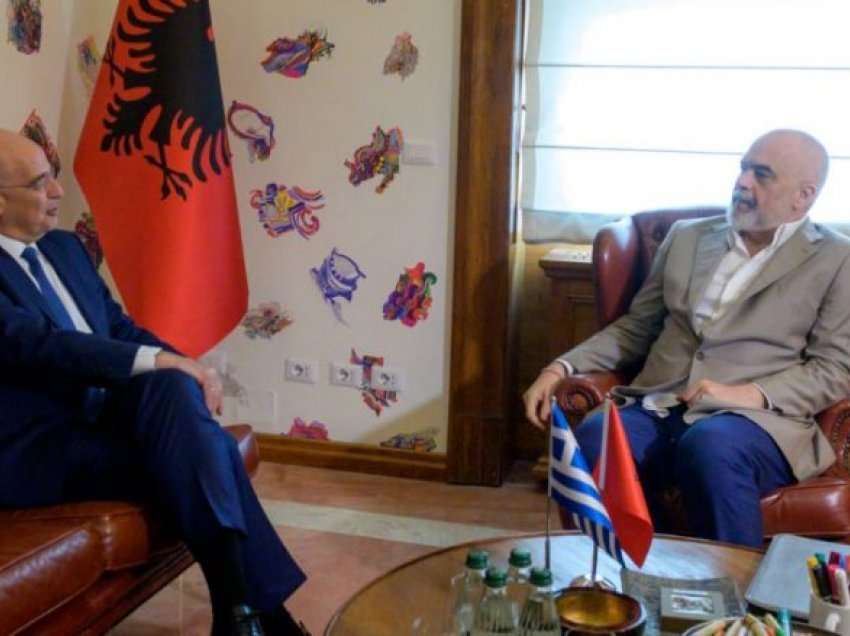 Ramën pret Dendias, diskutohen marrëdhëniet dypalëshe dhe perspektiva e Shqipërisë në BE