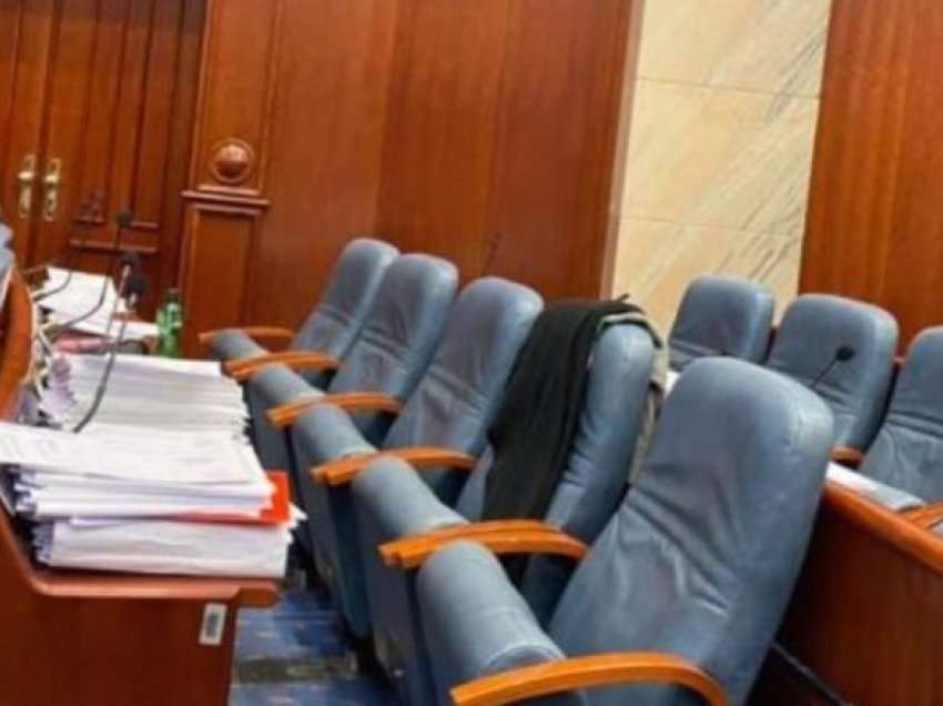 Kuvendi i Maqedonisë sot mban seancë, në rend dite disa propozim-ligje