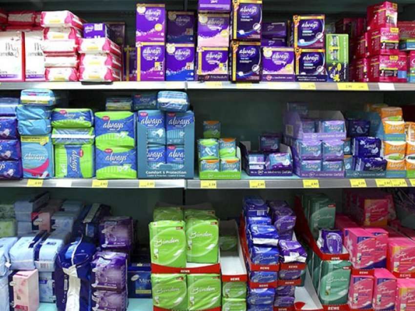 Në Kosovë kërkohet që të hiqet taksa në produktet menstruale