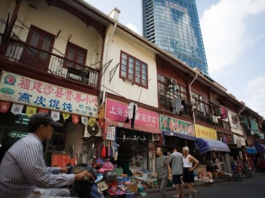 Airbnb largohet nga Kina