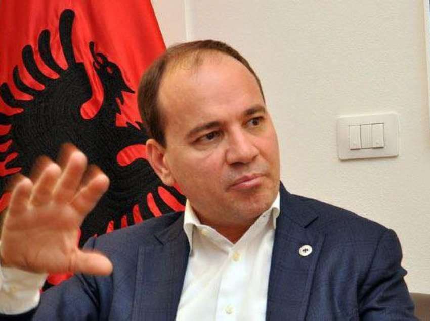 Vdes ish-presidenti i Shqipërisë, Bujar Nishani