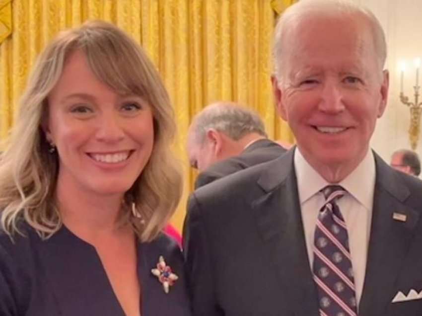 Shqiptaro-amerikanja takohet me Joe Biden në Ditën Përkujtimore
