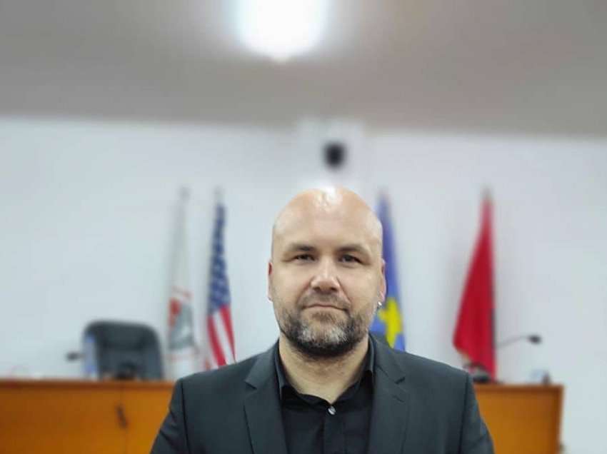 Avdi Sadiku rizgjedhet kryetar i KF Vjosës 