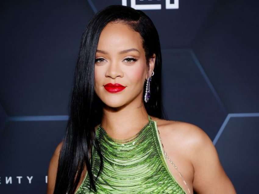 “Është gazmor dhe i shëndoshë”, Rihanna flet si rrallëherë për të birin