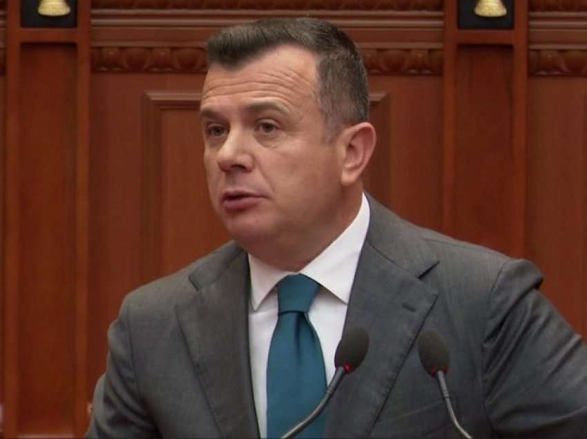 Balla sulmon Berishën nga Kuvendi: Ai është në borderonë e Kremlinit