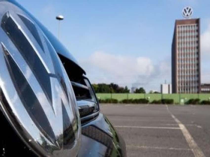 ​Volkswagen thotë se prodhimi i automjeteve elektrike do të vazhdojnë në Spanjë