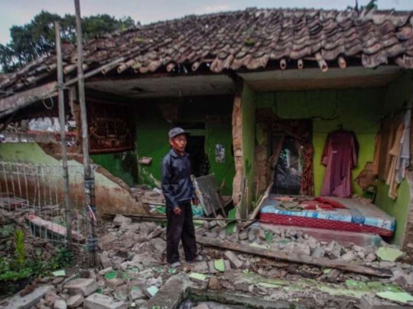 Indonezia do t'i kompensojë familjet e viktimave të tërmetit
