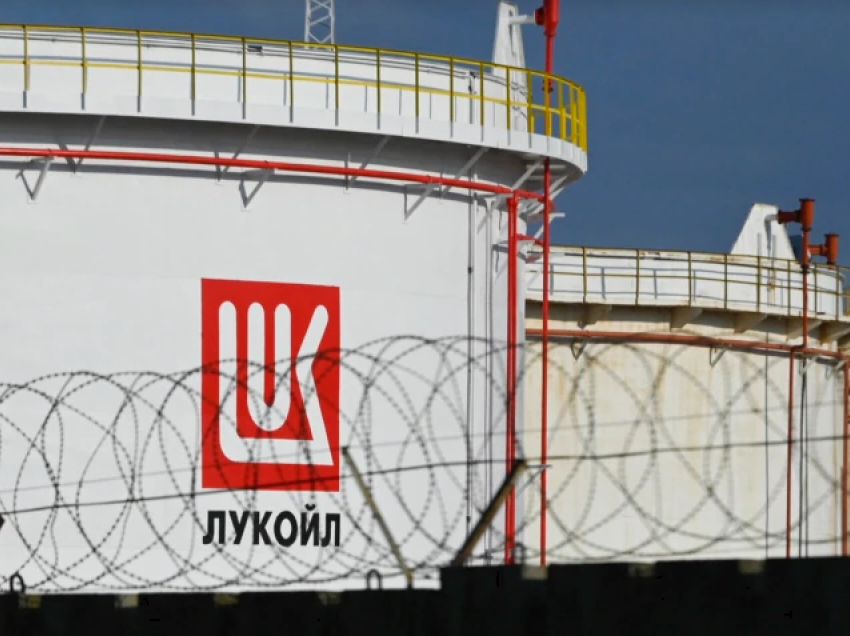 Bullgaria do ta lejojë rafinerinë ruse të eksportojë naftë