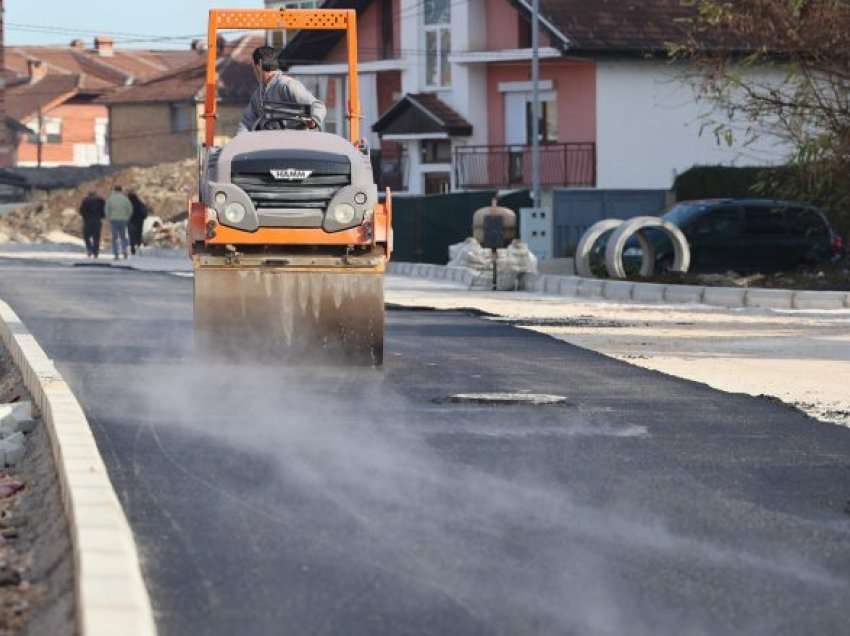 Fillon asfaltimi i bulevardit “Bllagoja Toska” në Tetovë 