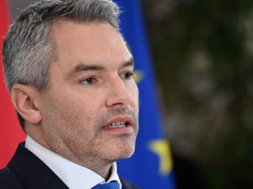 Kancelari austriak tregon si mund të arrijnë Kosova e Serbia në BE