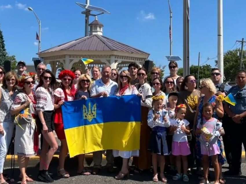 Një qytet në Nju Xhersi i del në ndihmë Ukrainës