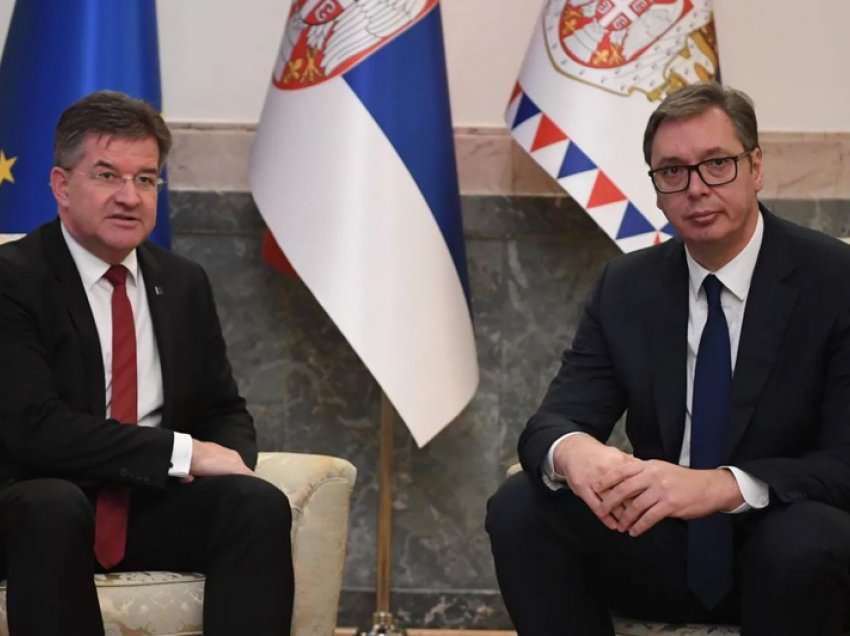 “Bisedë serioze për dialogun Kosovë-Serbi” / Vuçiq flet pas takimit me Lajçakun