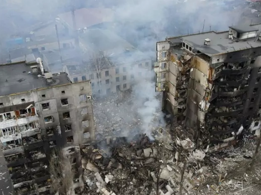 Ukraina përballet me ndërprerje të energjisë elektrike pas sulmeve me raketa ruse