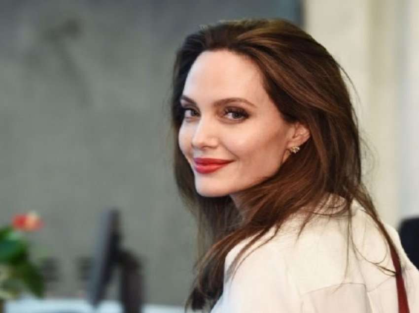 ​Angelina Jolie do të jetë Maria Callas në filmin e ri të Pablo Larrain