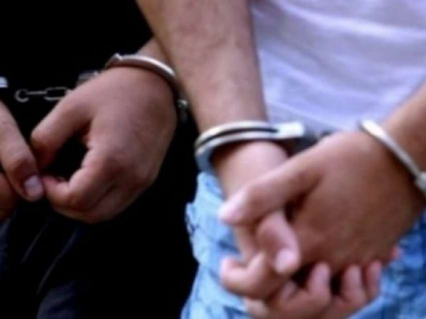Arrestohen katër persona në Tetovë, kapen me lëndë narkotike