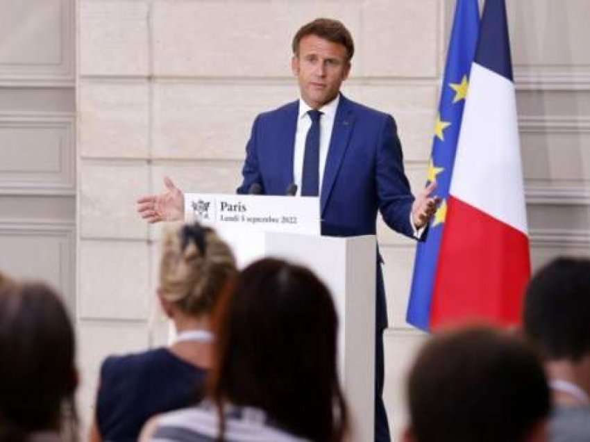 Macron e përgëzon Truss pavarësisht përplasjeve për termet “mik apo armik”
