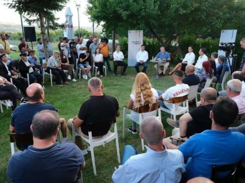 Nënkryetari i PD ftesë shqiptarëve: Të bëhemi bashkë për t’ja shkurtuar ditët kësaj qeverie