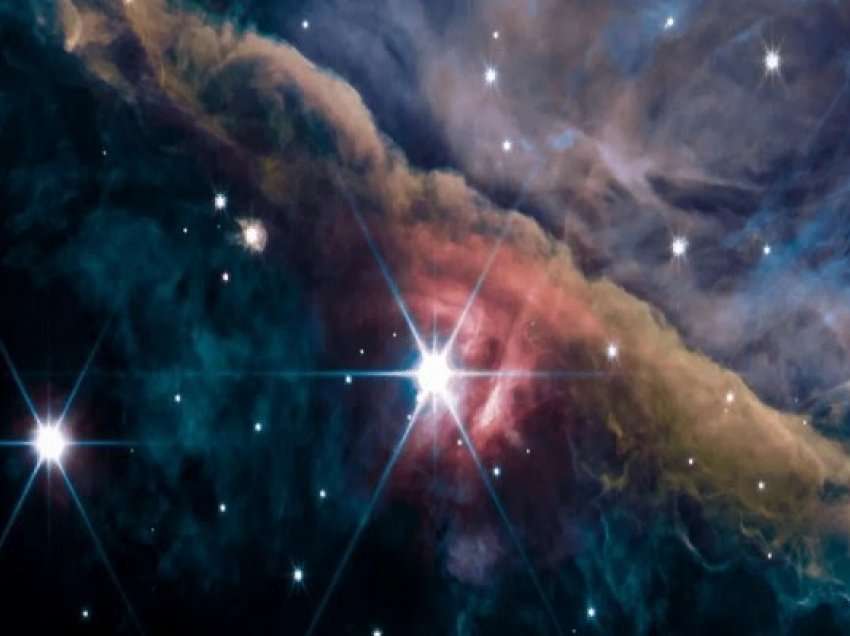 ​Pamjet e reja nga James Webb zbulojnë bukurinë kaotike të ‘shpatës’ së Orionit
