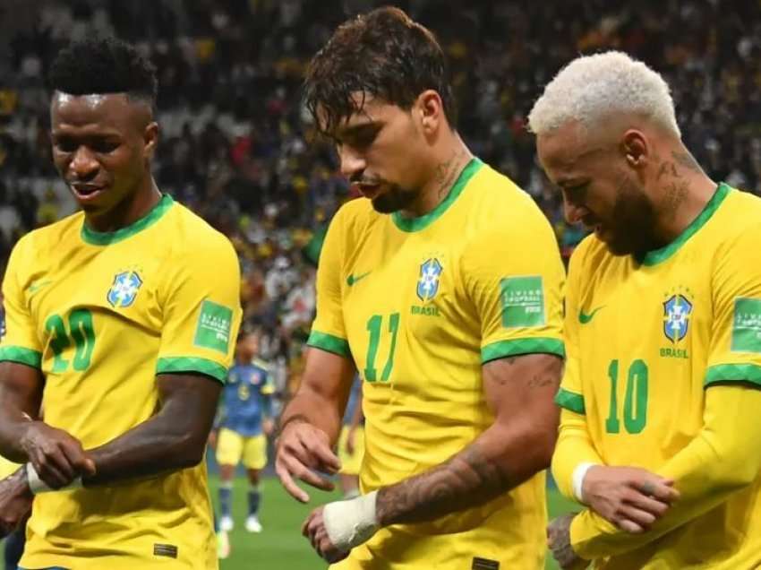 Pele, Neymar e lojtarë tjerë brazilianë në mbështetje të Vinicious, pas kritikave për festën e golit