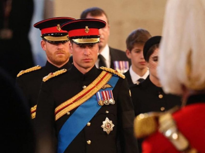 Princi Harry thyen protokollet e rrepta mbretërore! Ja për çfarë bëhet fjalë