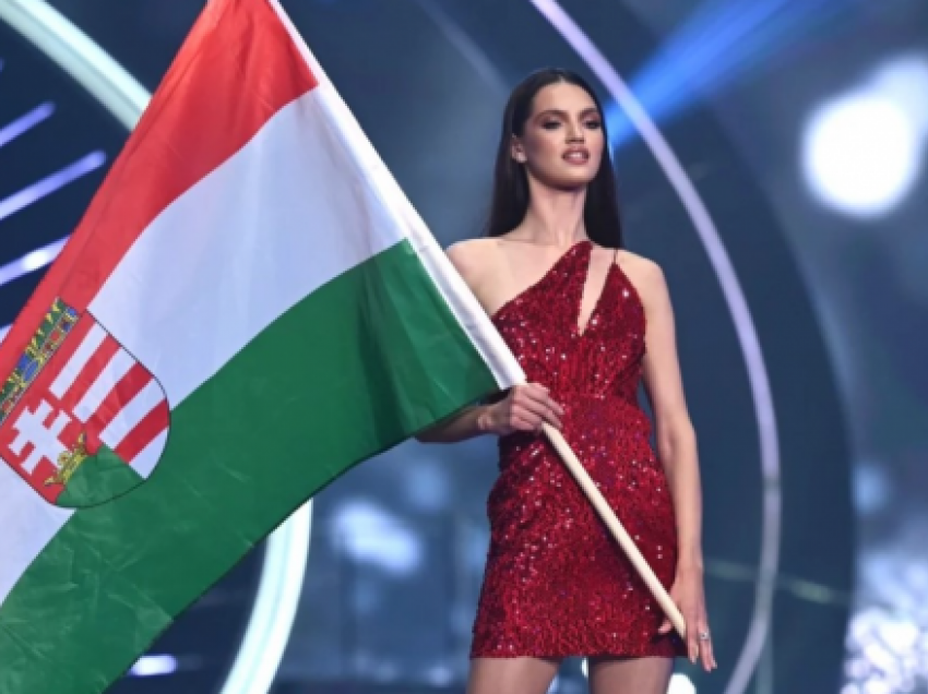   Miss Hungaria rrëfen si u mashtrua nga “biznesmeni” që i ofroi kontratë modelimi! 