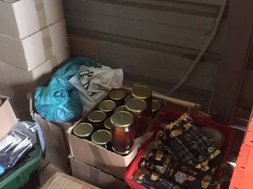 ​Sekuestrohen mbi 7 mijë kilogram mjaltë pa origjinë në Ferizaj