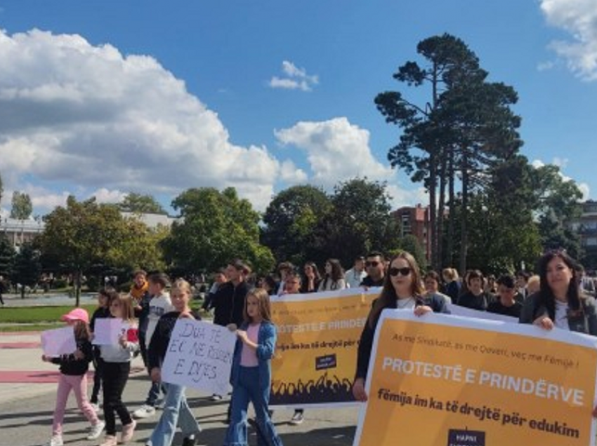 Prindërit protestojnë për grevën: As me sindikatë, as me Qeveri