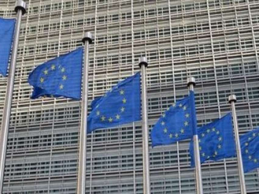 ​BE kërkon sanksione të reja tregtare kundër Rusisë