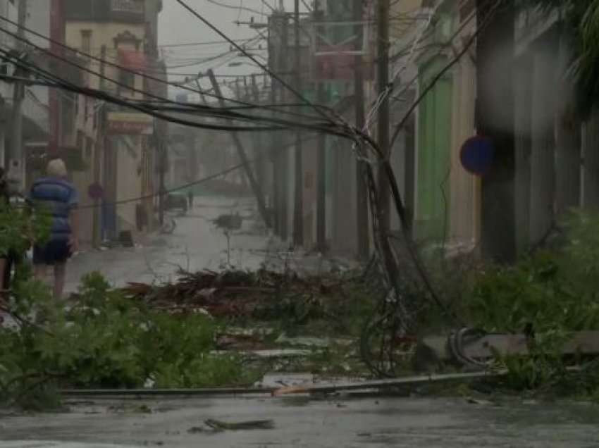 Uragani Ian vret dy persona në Kubë
