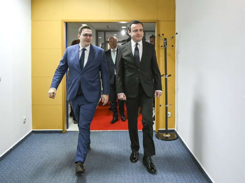 Kryeministri Kurti priti në takim Ministrin e Punëve të Jashtme të Çekisë, Jan Lipavsky