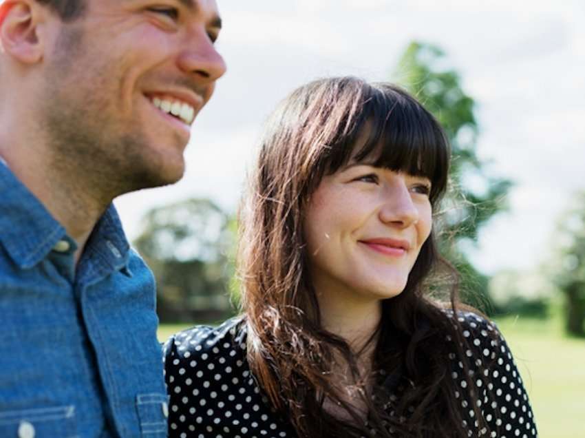 6 mënyra për të qenë më empatik ndaj partnerit tuaj