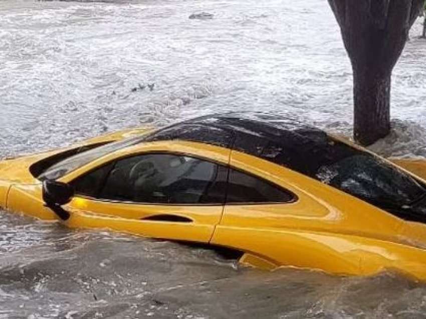 Uragani Ian rrëmben veturën McLaren në vlerë mbi 1 milion dollarë